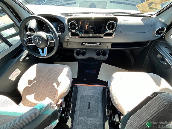 Eura Mobil Profila T 726 QF MB 4 of 11
