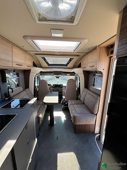 Eura Mobil Profila T 726 QF MB 11 of 11