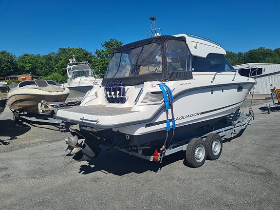 Aquador 25 HT Mercruiser/Mercury 4.5L V6 DTS Bravo 3 2021 2 of 12
