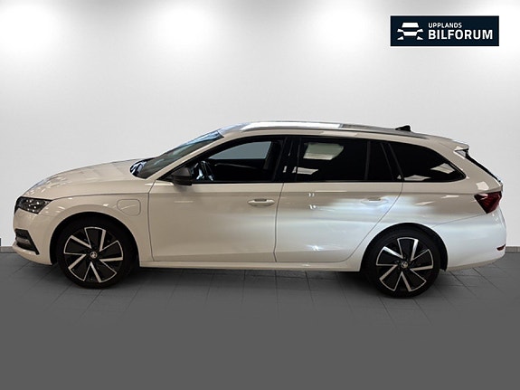 Skoda Octavia 4 of 5