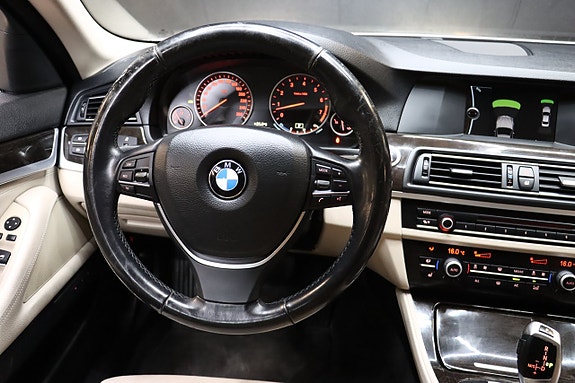 BMW 530i 17 of 30