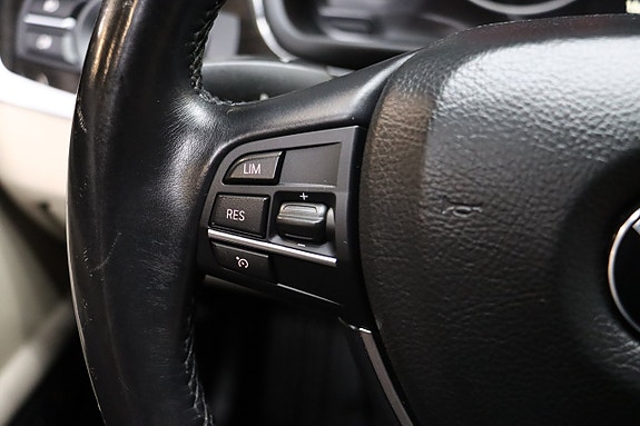 BMW 530i 24 of 30