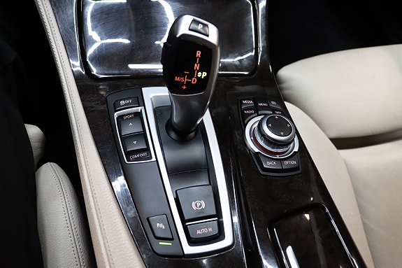 BMW 530i 26 of 30
