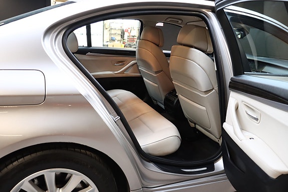 BMW 530i 21 of 30