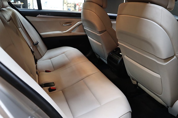 BMW 530i 22 of 30