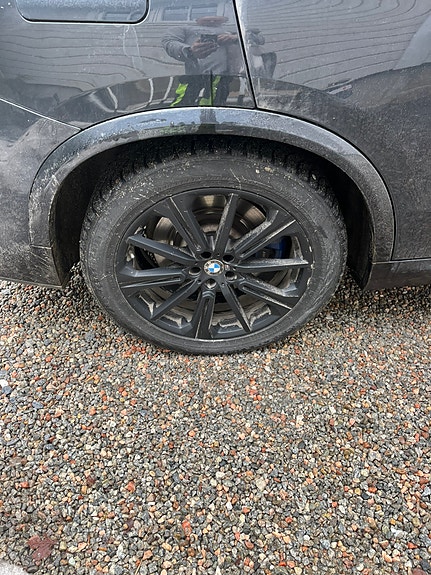 BMW X5 4 of 5