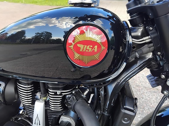 BSA 650 Gold Star Shadow Black 5 of 6