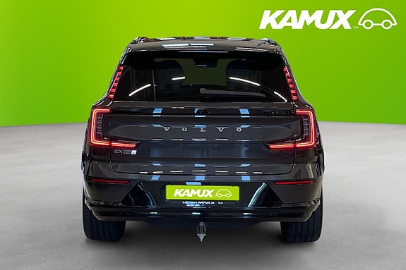 Volvo EX90 5 of 5