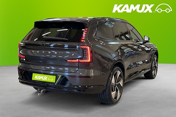 Volvo EX90 4 of 5