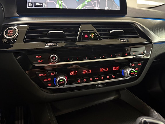 BMW 530e 18 of 30