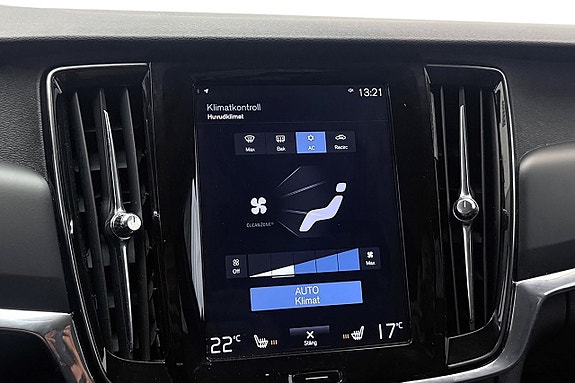 Volvo V90 21 of 29
