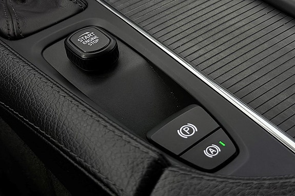 Volvo V90 25 of 29