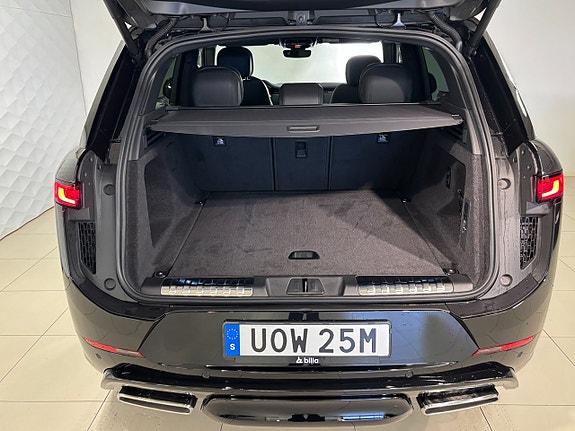 Land Rover Range Rover Sport 5 of 5