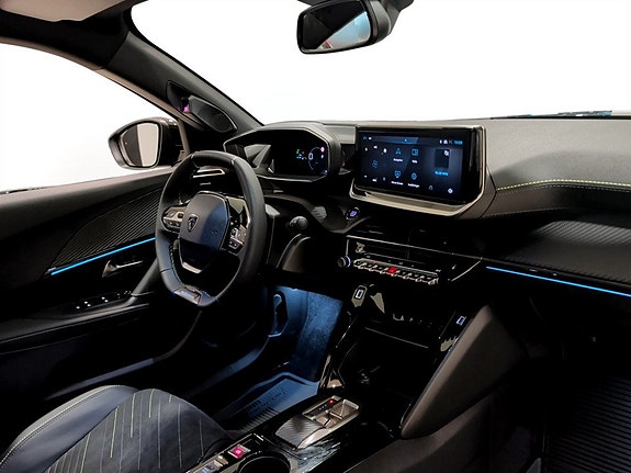 Peugeot 2008 14 of 14