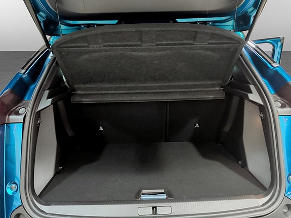 Peugeot 2008 7 of 14