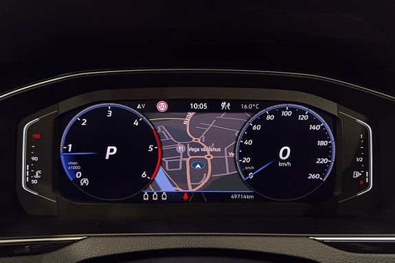Volkswagen Passat Alltrack 11 of 24