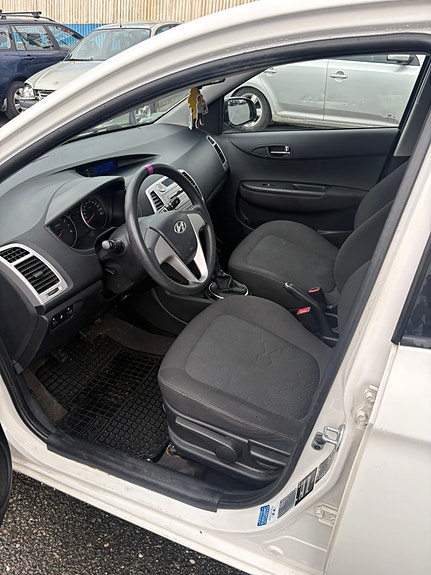 Hyundai i20 5 of 5