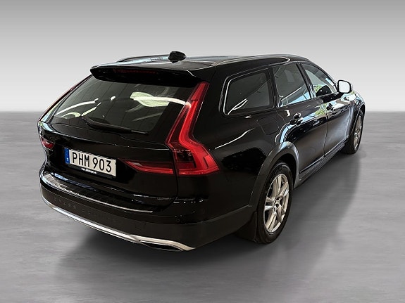 Volvo V90 Cross Country 5 of 5