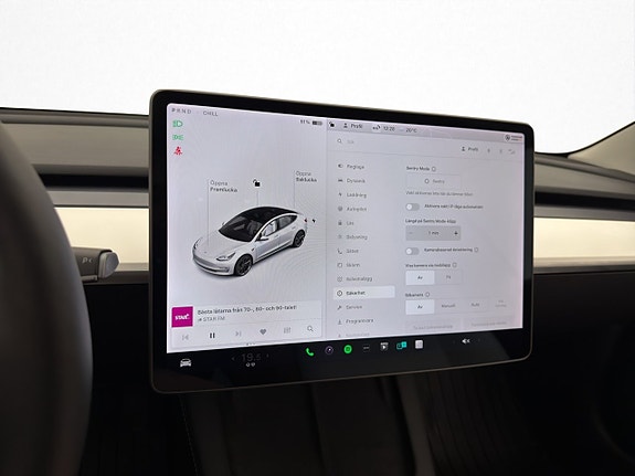 Tesla Model 3 26 of 30