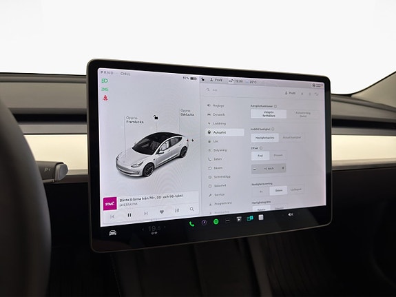 Tesla Model 3 24 of 30