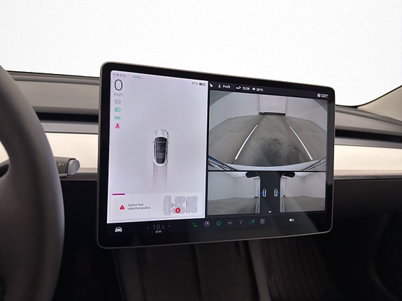 Tesla Model 3 30 of 30