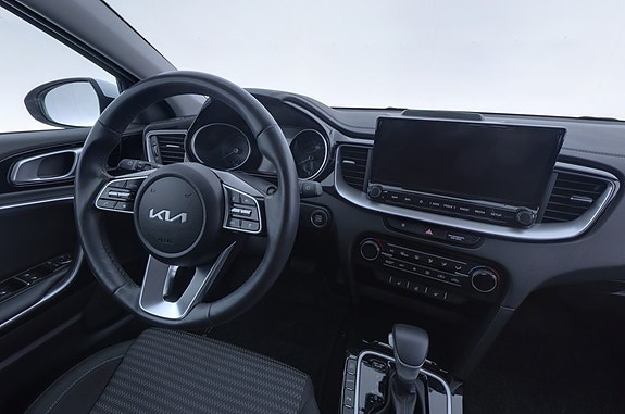Kia Ceed 8 of 21