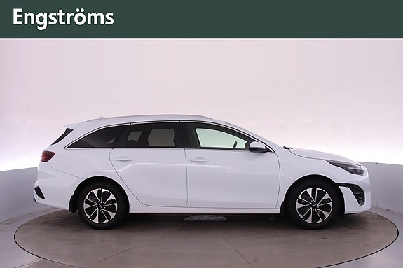 Kia Ceed 2 of 21