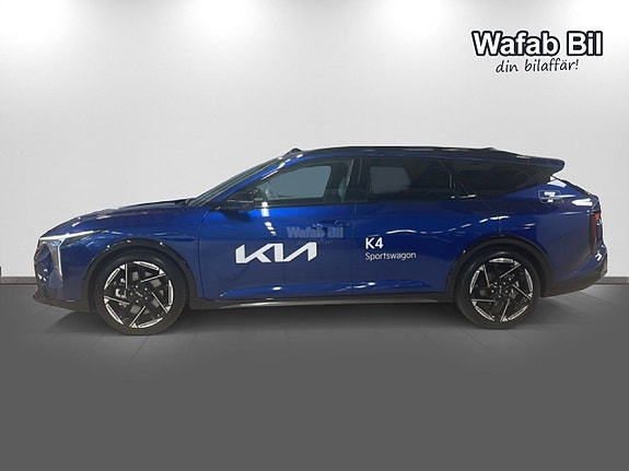 Kia K4 4 of 5