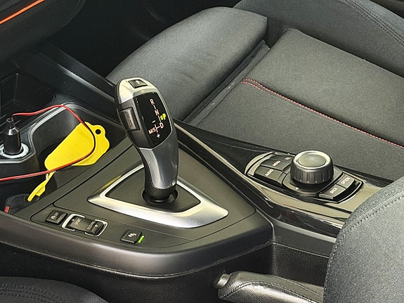BMW 118d 16 of 27