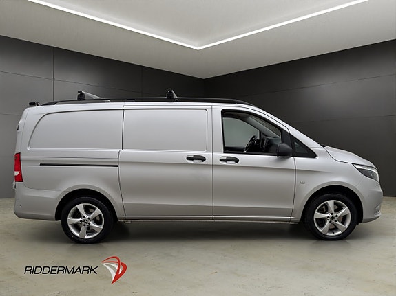 Mercedes-Benz Vito 108 2 of 5