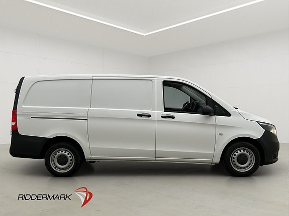 Mercedes-Benz Vito 114 2 of 5