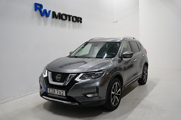 Nissan X-Trail 2 of 5