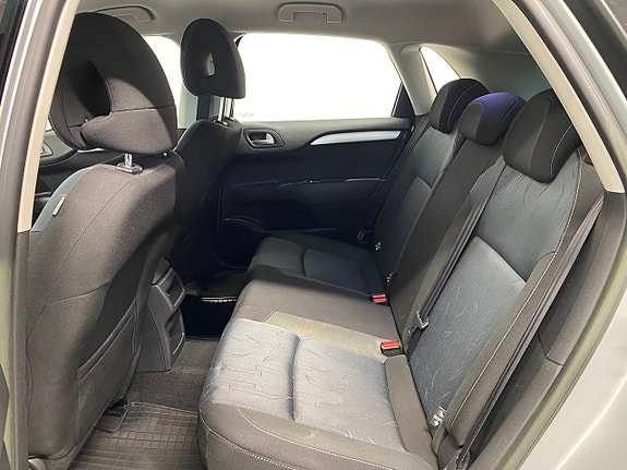Citroen C4 9 of 12