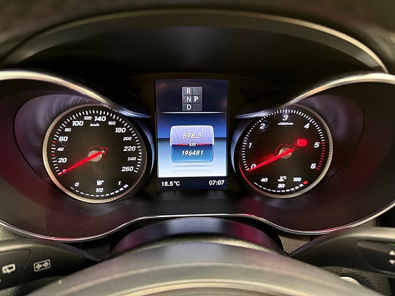 Mercedes-Benz C220 d 18 of 23