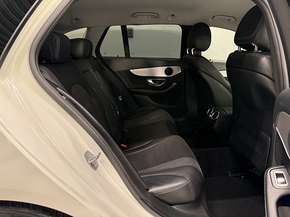 Mercedes-Benz C220 d 13 of 23