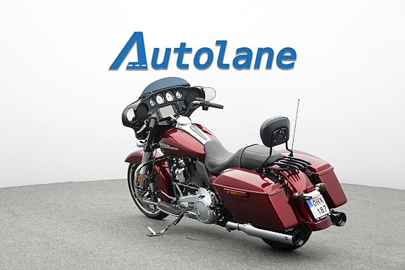 Harley-Davidson Street Glide Special Milwaukee Sommarkampanj 4,99% 4 of 5