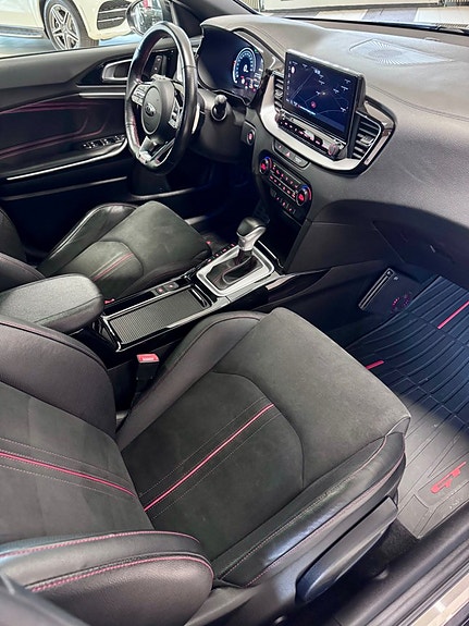 Kia ProCeed 15 of 22