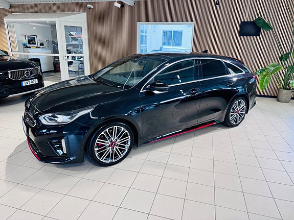 Kia ProCeed 9 of 22
