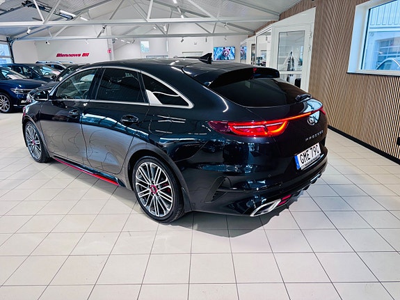 Kia ProCeed 6 of 22