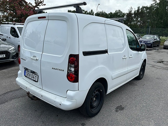 Peugeot Partner 4 of 9