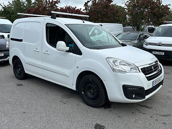 Peugeot Partner 2 of 9