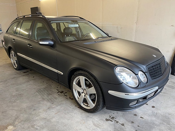 Mercedes-Benz E220