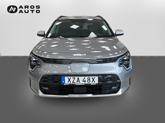 Kia Niro 2 of 5