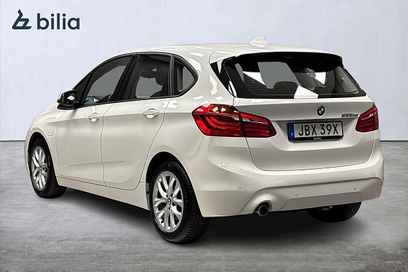 BMW 225xe 5 of 13