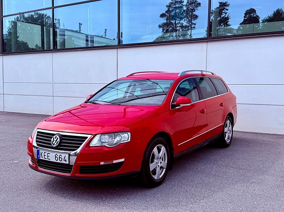 Volkswagen Passat 2 of 5