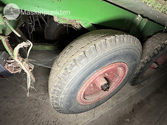 Ekengårds 8tons vagn med tipp 17 of 23