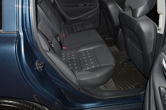 Volvo V70 15 of 18