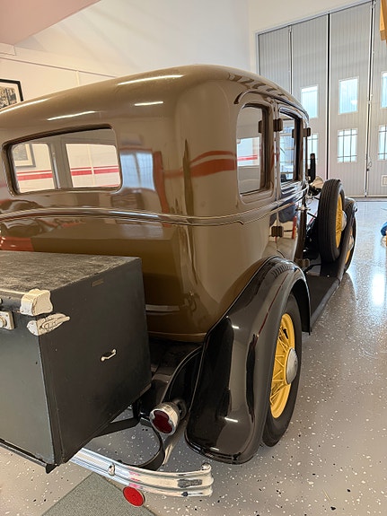 Ford B 3 of 5