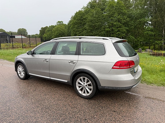 Volkswagen Passat Alltrack 5 of 5
