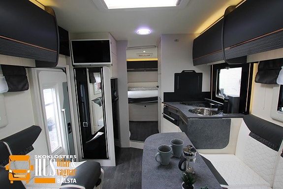 Chausson Titanium 7068 XLB Automat 160hk Vinterpaket 1 ägare 9 of 26